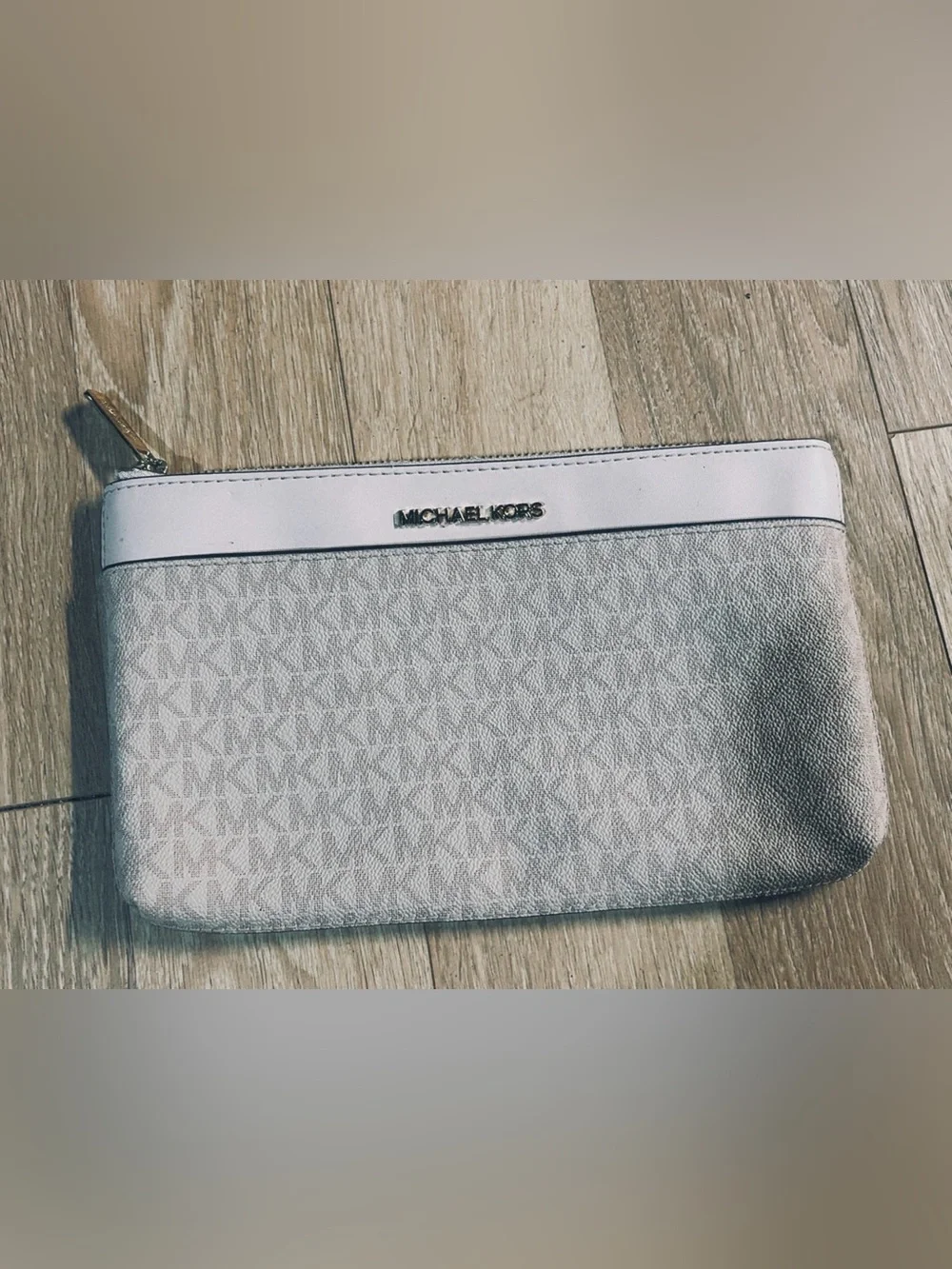 Michael Kors White and Light Gray MK Logo Wristlet Clutch